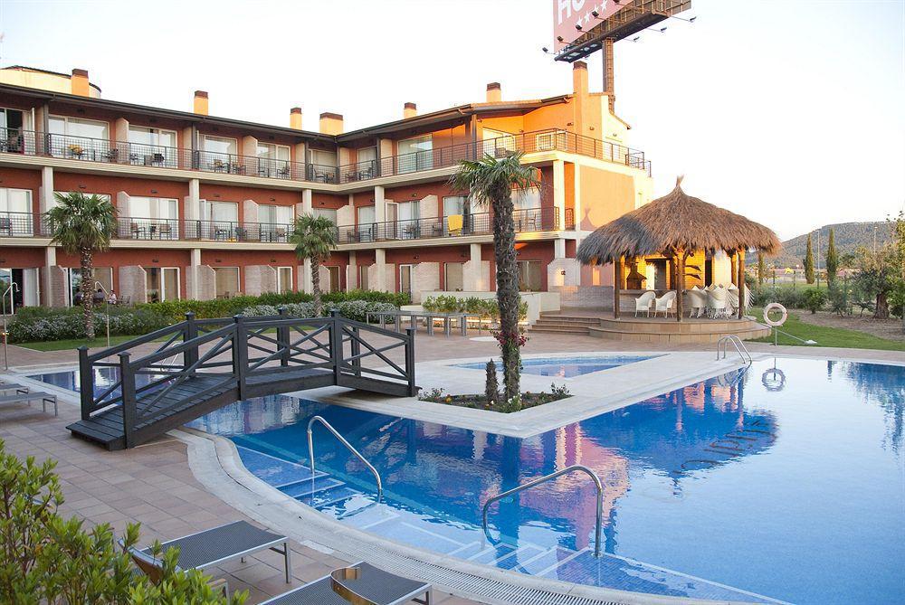 Hotel Isla De La Garena Alcalá de Henares Esterno foto