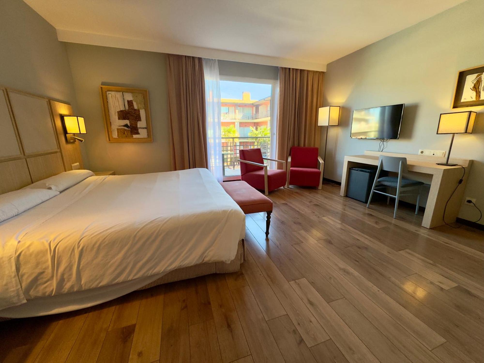 Hotel Isla De La Garena Alcalá de Henares Esterno foto