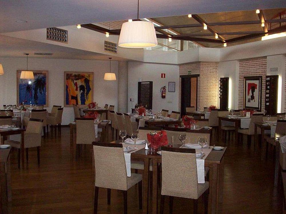 Hotel Isla De La Garena Alcalá de Henares Esterno foto