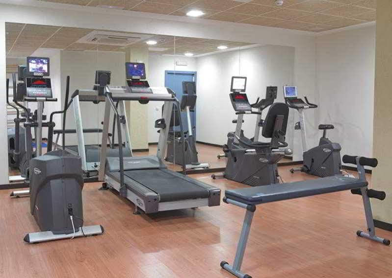 Hotel Isla De La Garena Alcalá de Henares Esterno foto